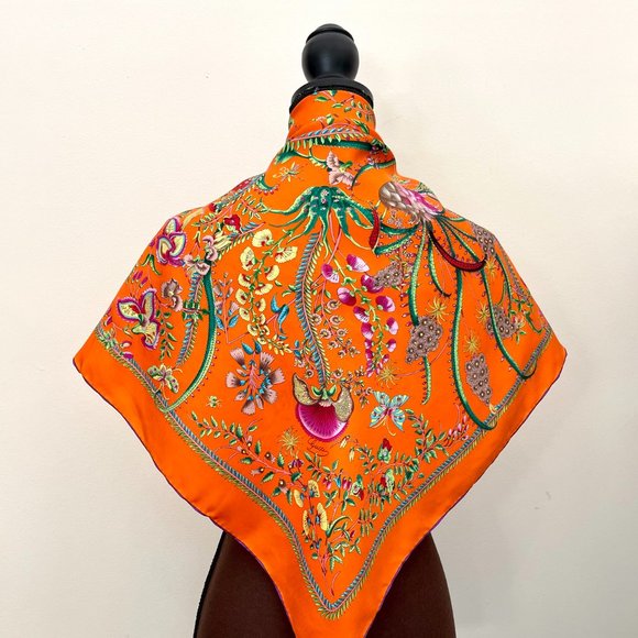 New Gucci Scarf Floral Orange Green Multicolor Flora Silk Wrap - Picture 7 of 16